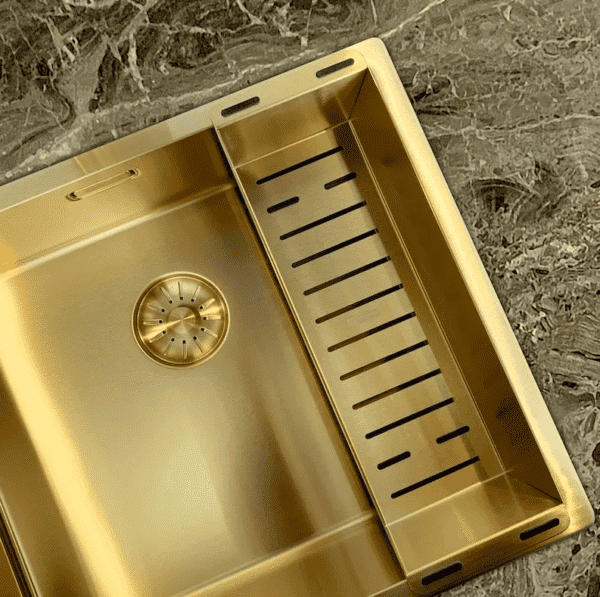 Lorreine 17SP-Gold Luxe Enkele Keukenspoelbak Goud 17 x 40 Onderbouw – Vlakbouw – Opbouw